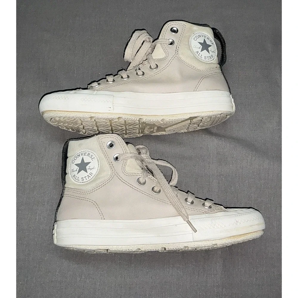 Converse Chuck Taylor All Star youth size 4.5 Counter Climate Leather Sneakers